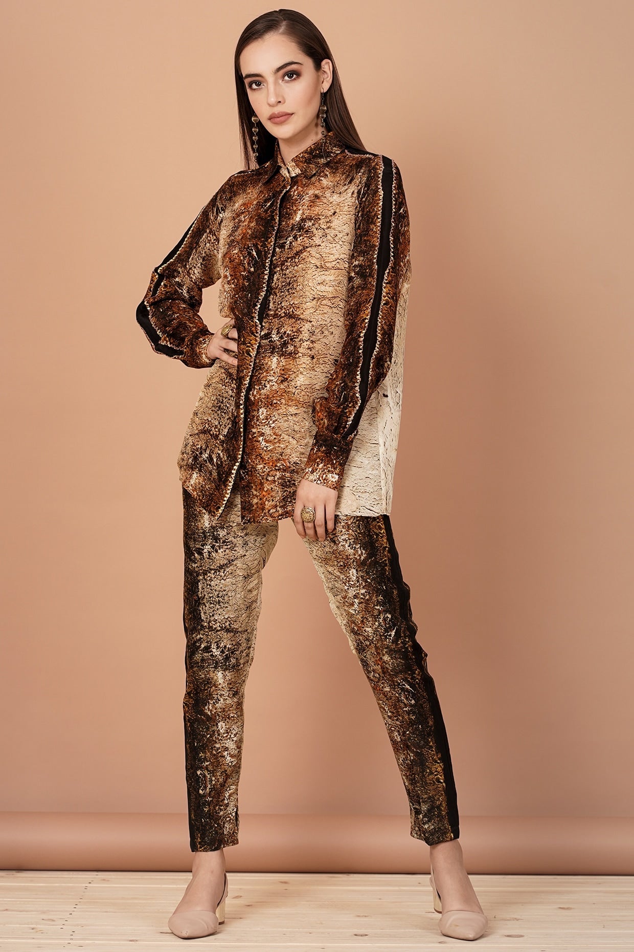 Beige & Brown Printed Pants Set