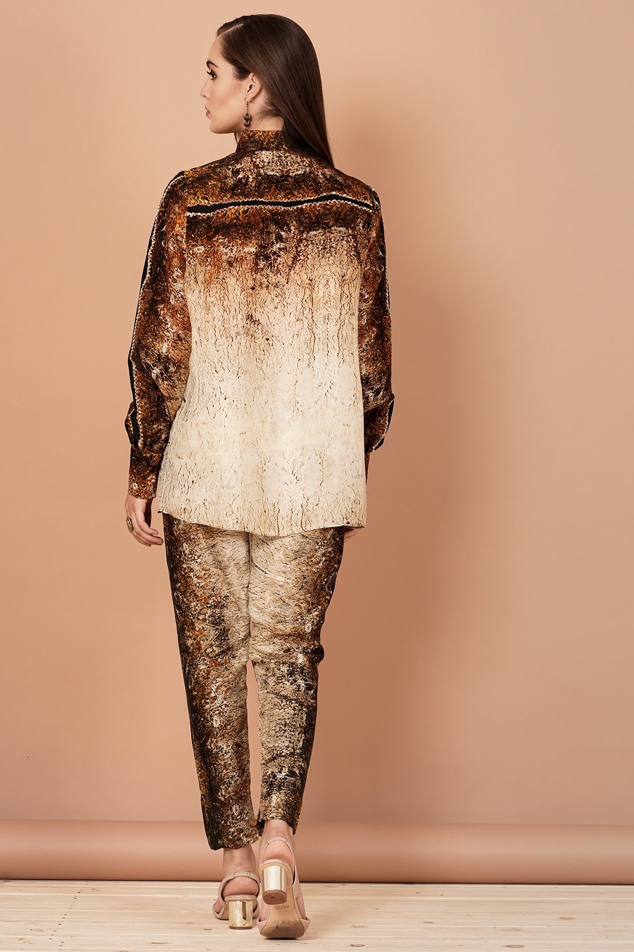 Beige & Brown Printed Pants Set