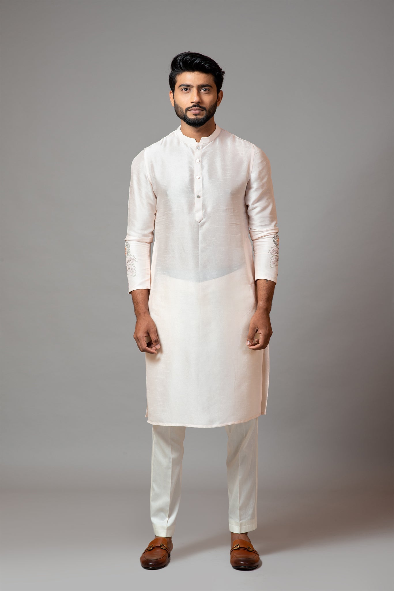 Plain Kurta Wth Minimal Floral Embroidery on Sleeves Set