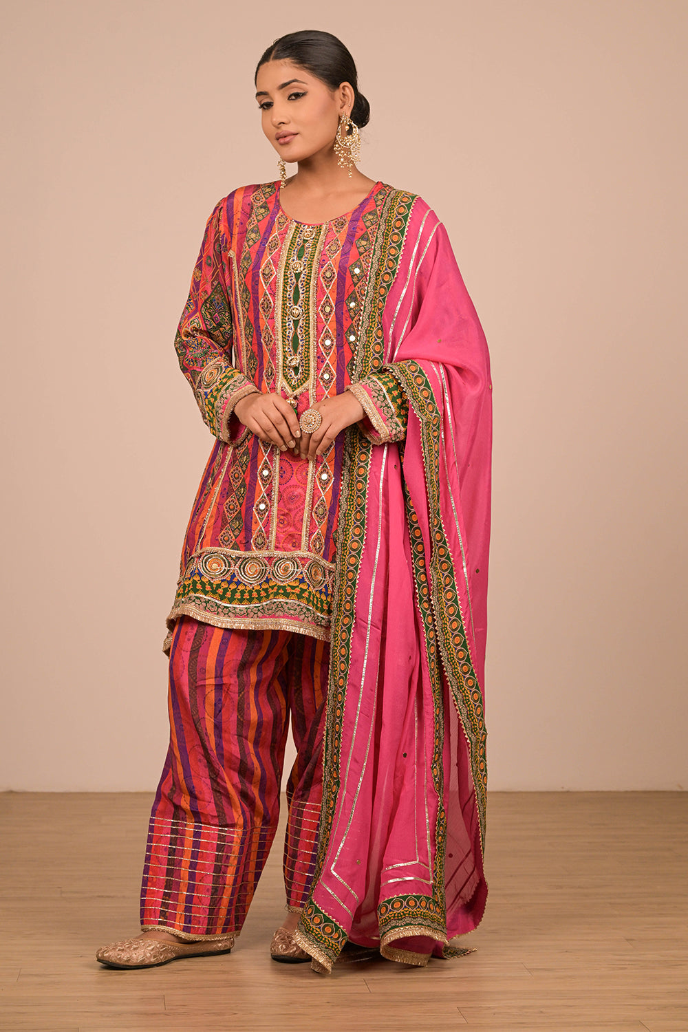 Magenta Crepe Suit Set with Farsi Salwar with Canvas Tote Bag