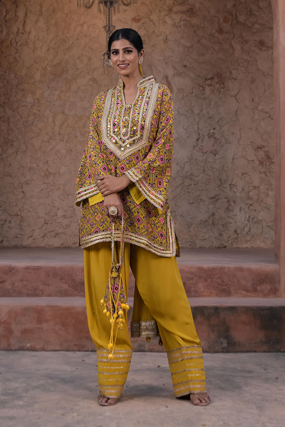Mehandi Green Viscose Crepe Kurti Set with Ethnic Embroidery