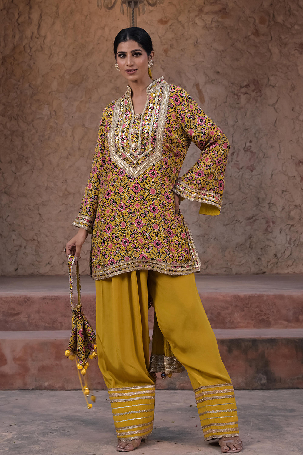 Mehandi Green Viscose Crepe Kurti Set with Ethnic Embroidery