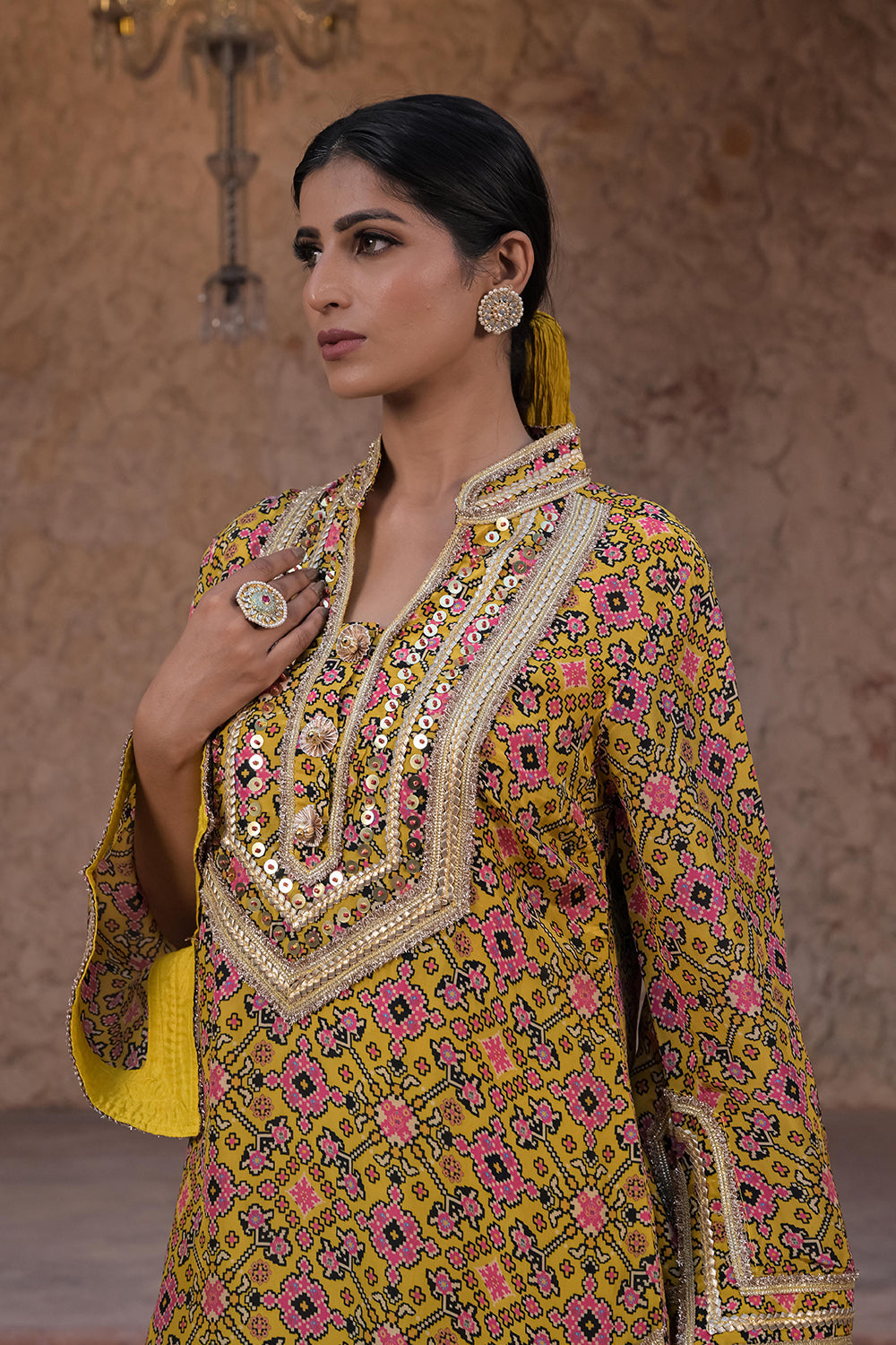 Mehandi Green Viscose Crepe Kurti Set with Ethnic Embroidery