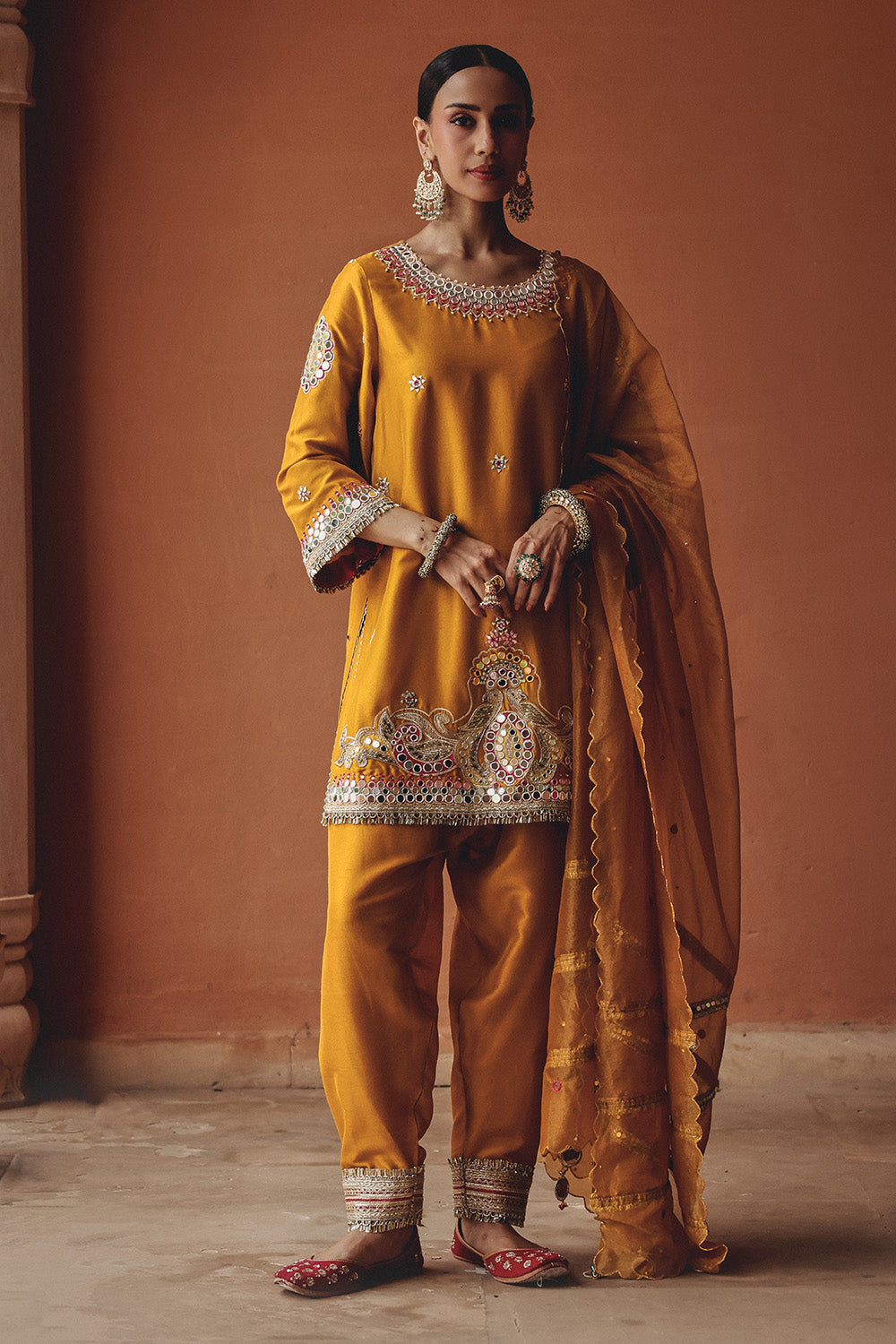 Mustard Gulzar Charm Silk Blend Kurta Set with Organza Dupatta