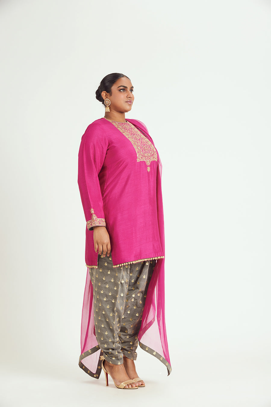 Fuchsia Georgette Kurta & Grey Banarasi Salwar Suit Set