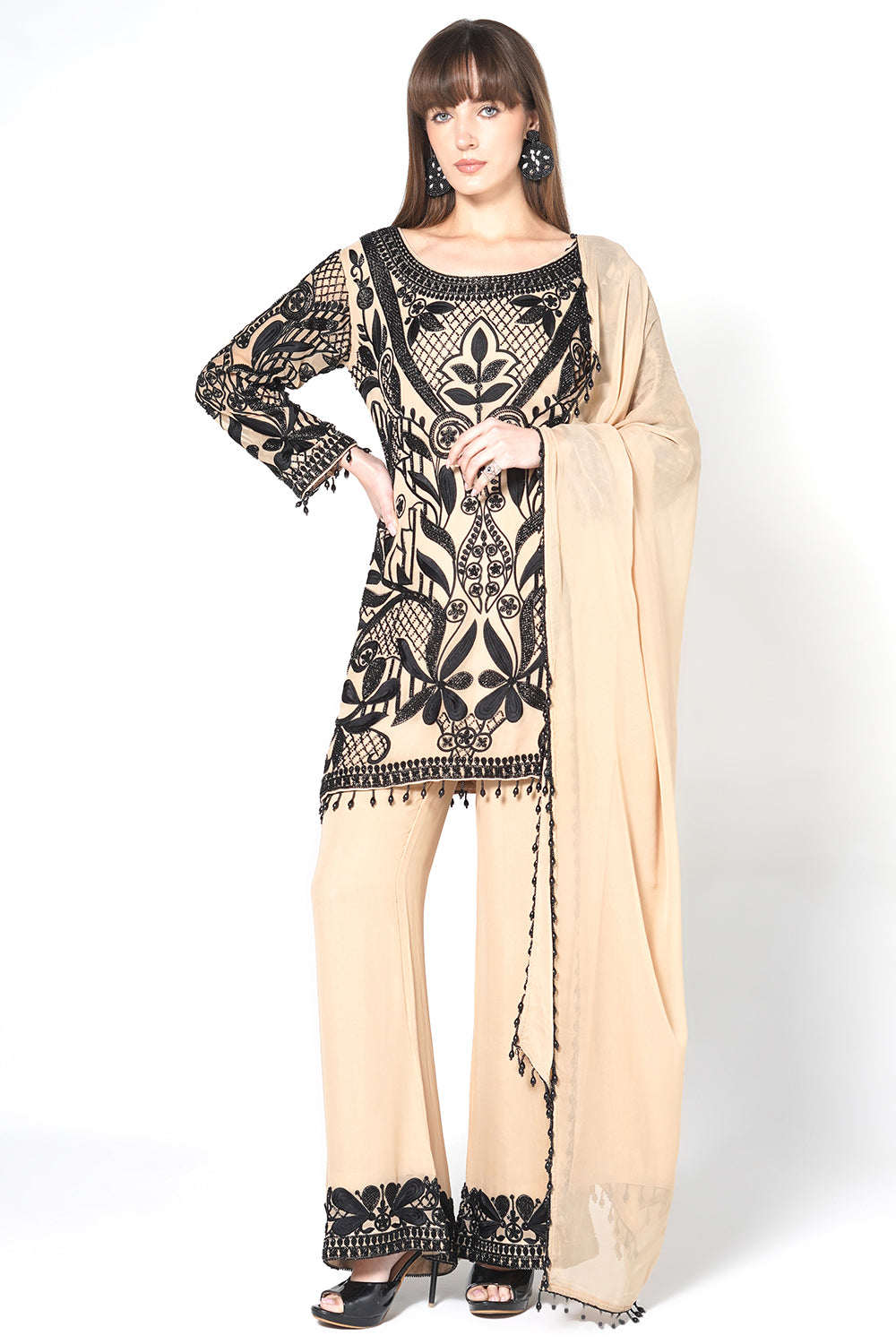 Ornate Floral Cream Kurta Set - Elegant Georgette Evening Wear