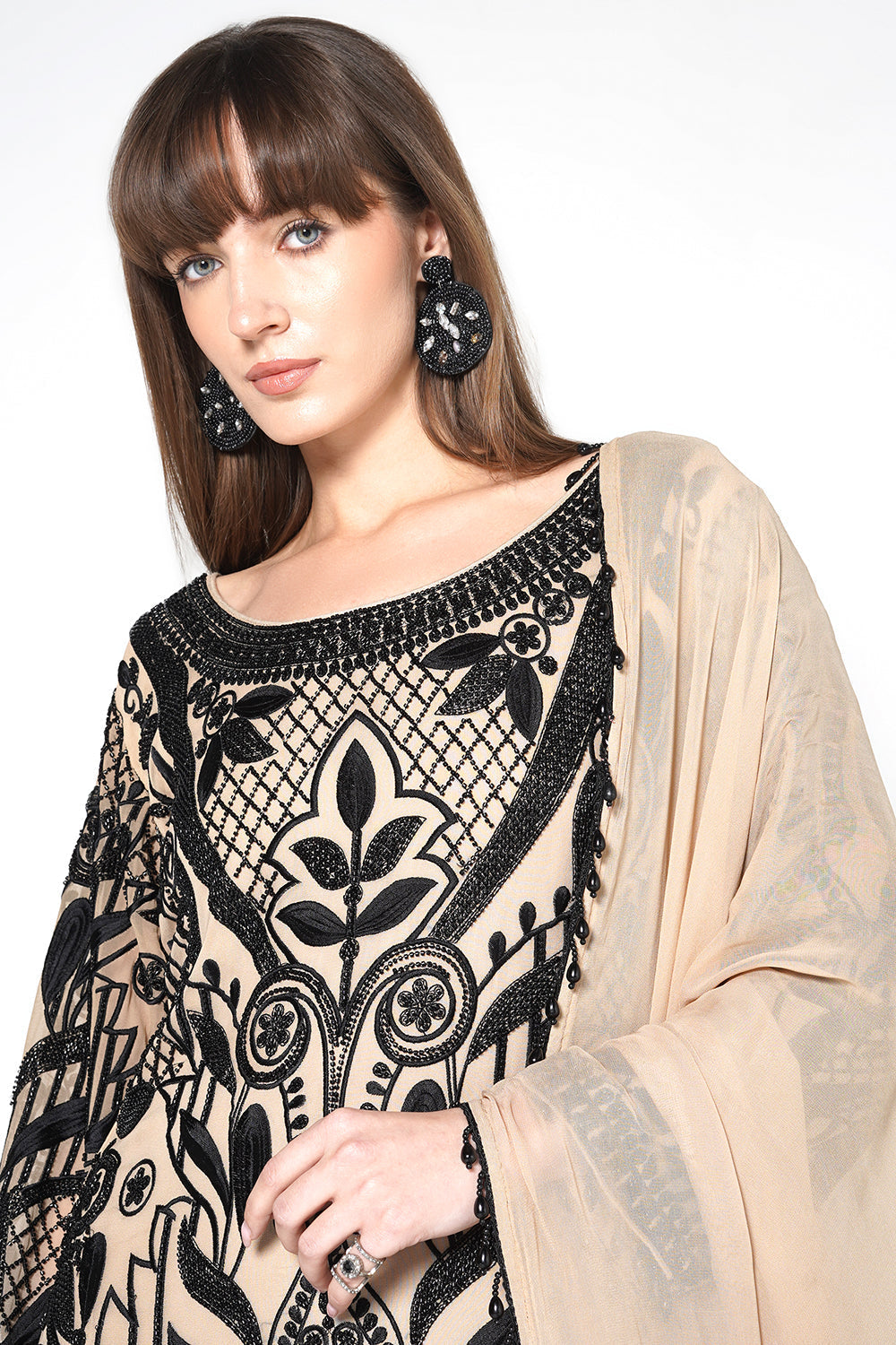 Ornate Floral Cream Kurta Set - Elegant Georgette Evening Wear