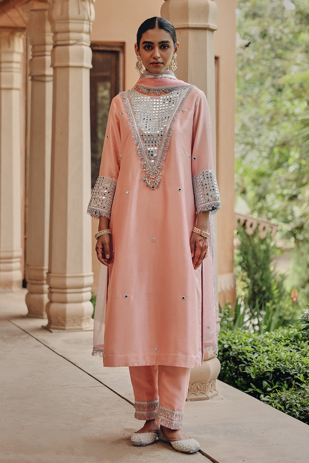 Peach Noor-E-Saheli Silk Blend Kurta Set with Organza Dupatta