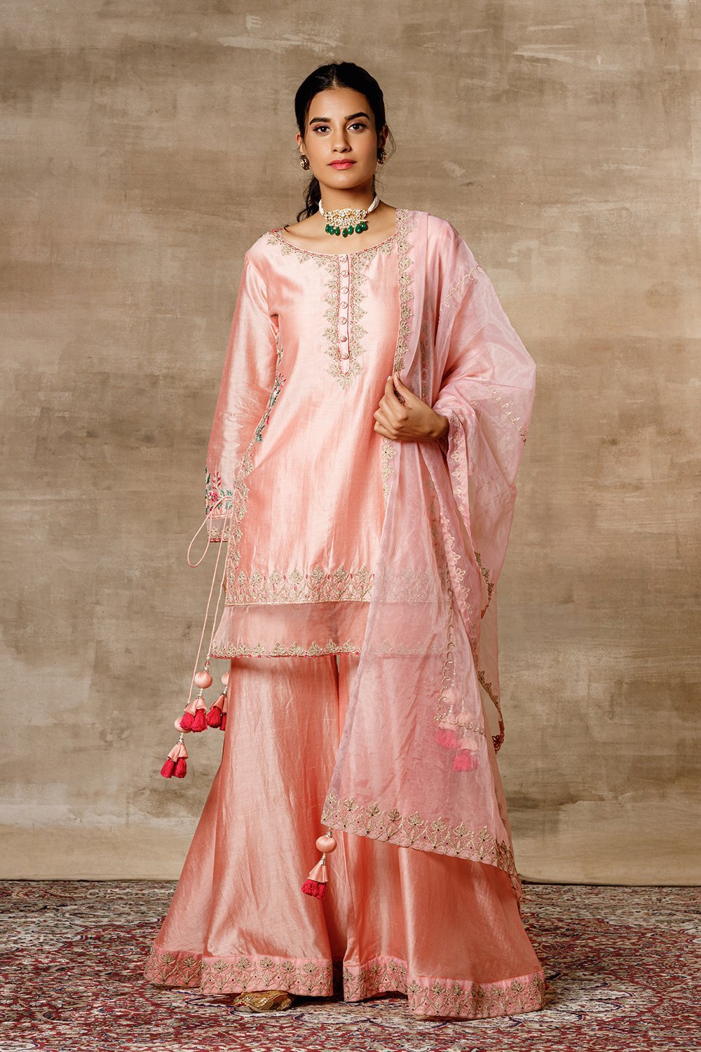 Resham - ajieshoberoi