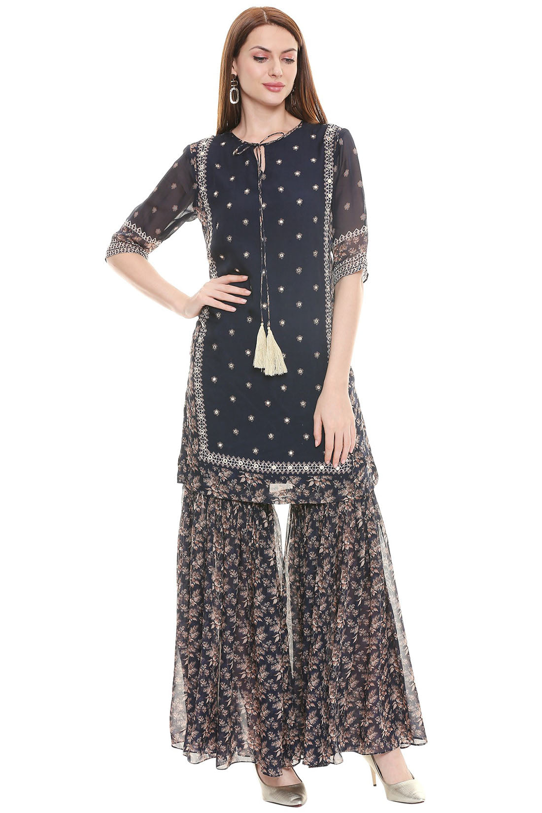 Image of Applique Printed Kurta With Sharara Pant