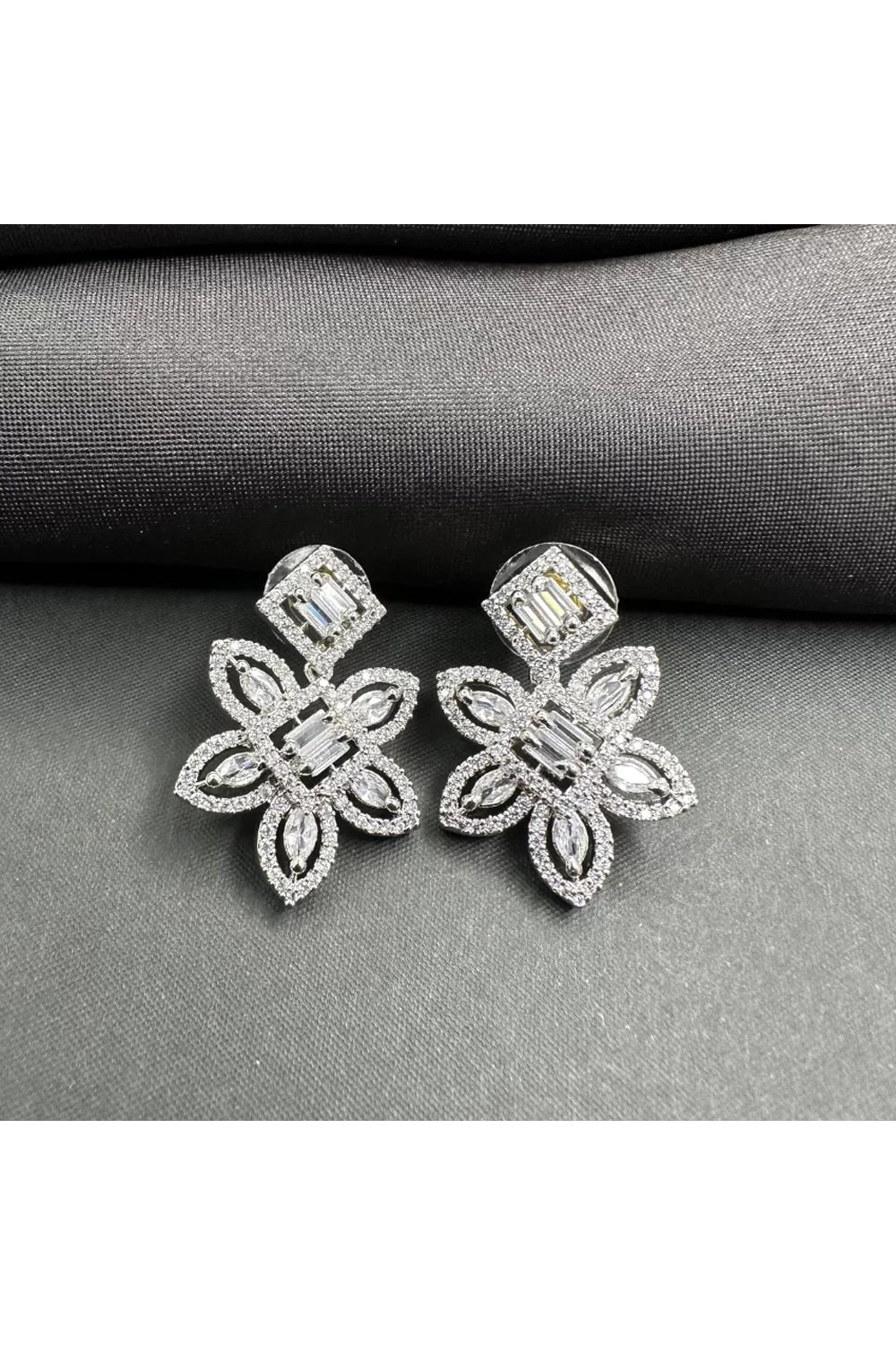 American Diamond Princess Leaf Stud Earrings - Auraya Fashion - Putstyle - #tag1# - #tag2# - #tag3# - #tag3#