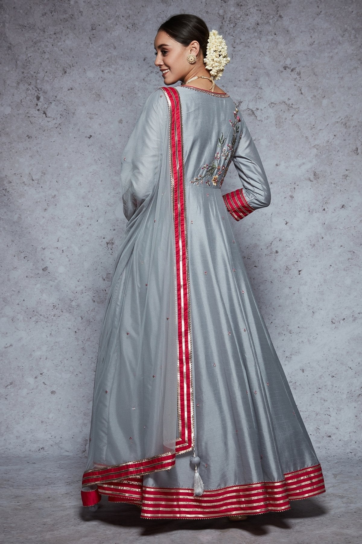Tanuja - Grey - ajieshoberoi