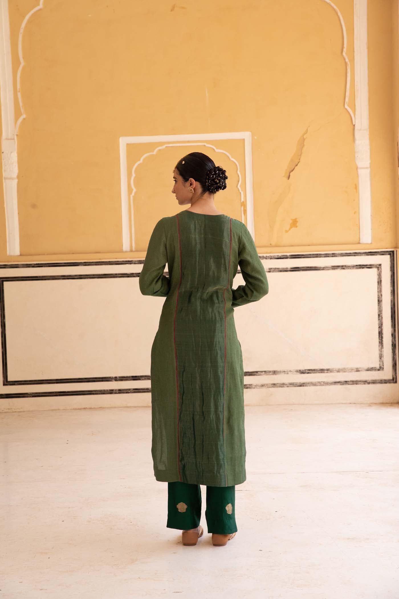 Bottle-Green Hand-Embroidered Handloom Pure Cotton-Silk (Stripes & Checks) Kurta-Pants Set