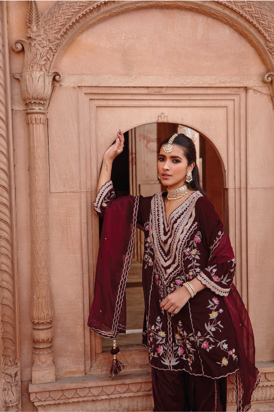 Zahra Wine Velvet Embroidered Kurta Set with Organza Dupatta