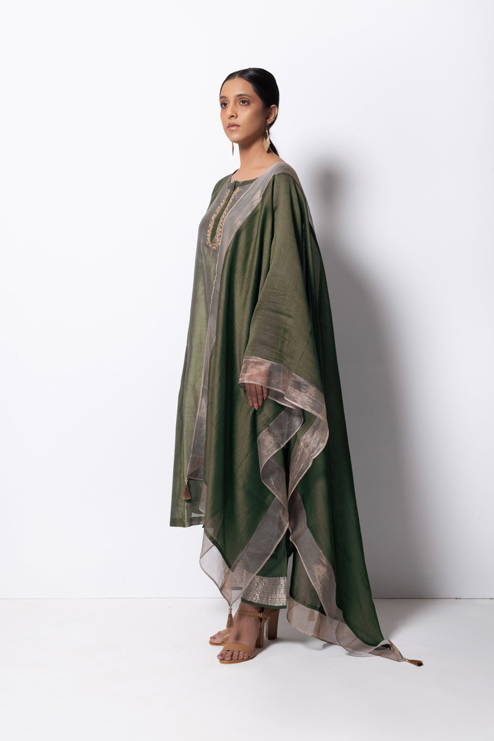 Straight Cut Kurta Full Set - Kurta, Stole, Pants, With Slip - Auraya Fashion - Bhavik Shah - #tag1# - #tag2# - #tag3# - #tag3#