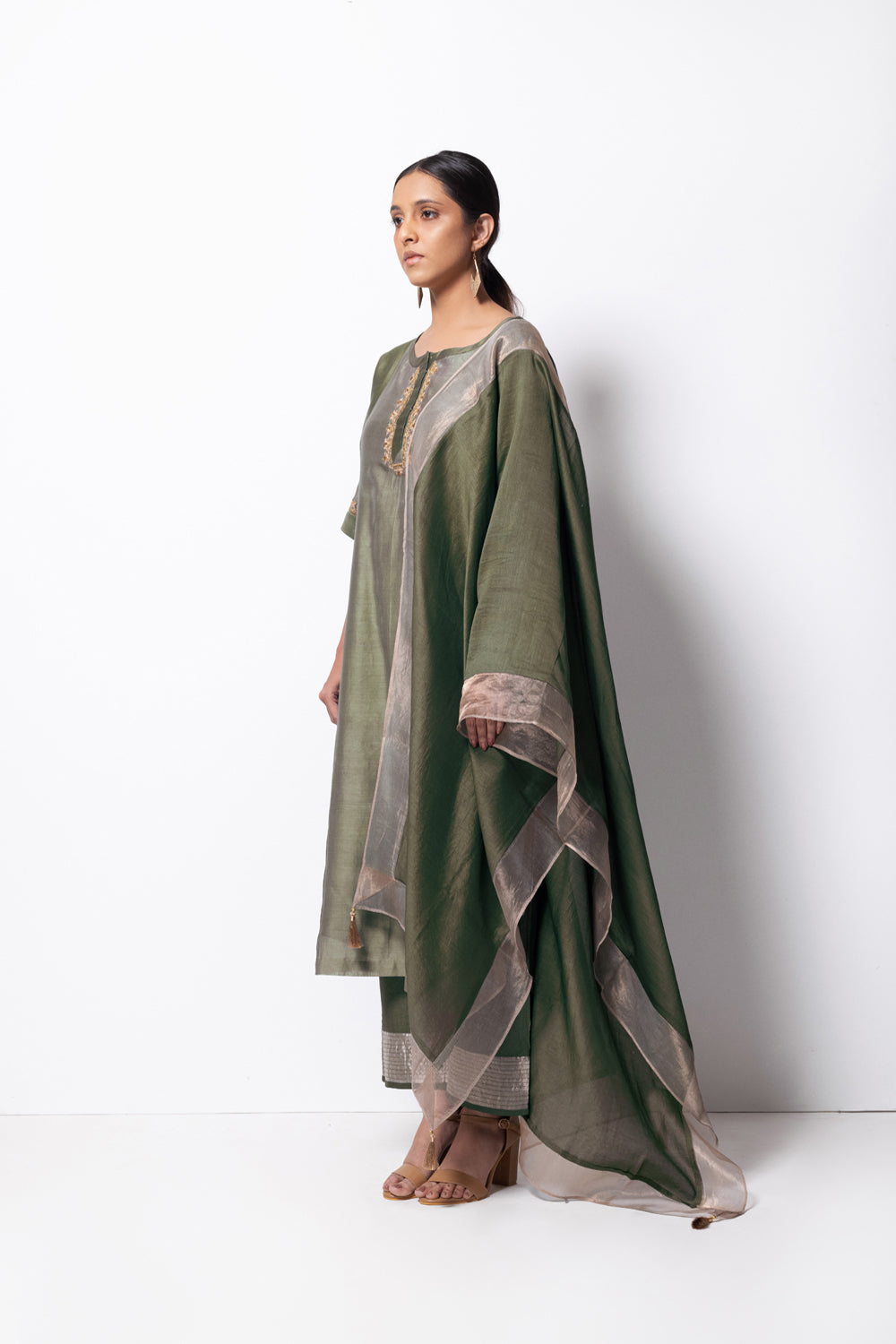 Straight Cut Kurta Full Set - Kurta, Stole, Pants, With Slip - Auraya Fashion -  - #tag1# - #tag2# - #tag3# - #tag3#