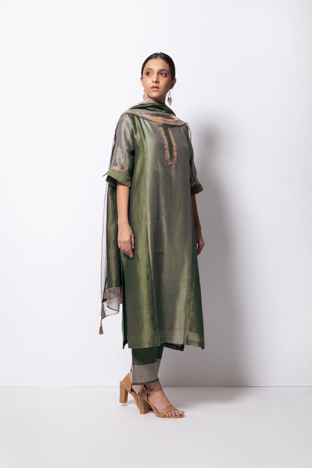Straight Cut Kurta Full Set - Kurta, Stole, Pants, With Slip - Auraya Fashion -  - #tag1# - #tag2# - #tag3# - #tag3#