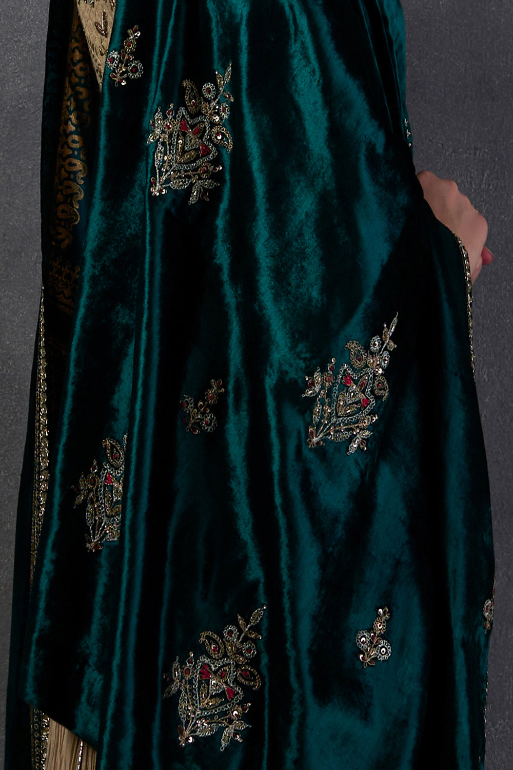 Green Silk Velvet Embroidered Dushala ( Dus-54 ) - Auraya Fashion -  - #tag1# - #tag2# - #tag3# - #tag3#