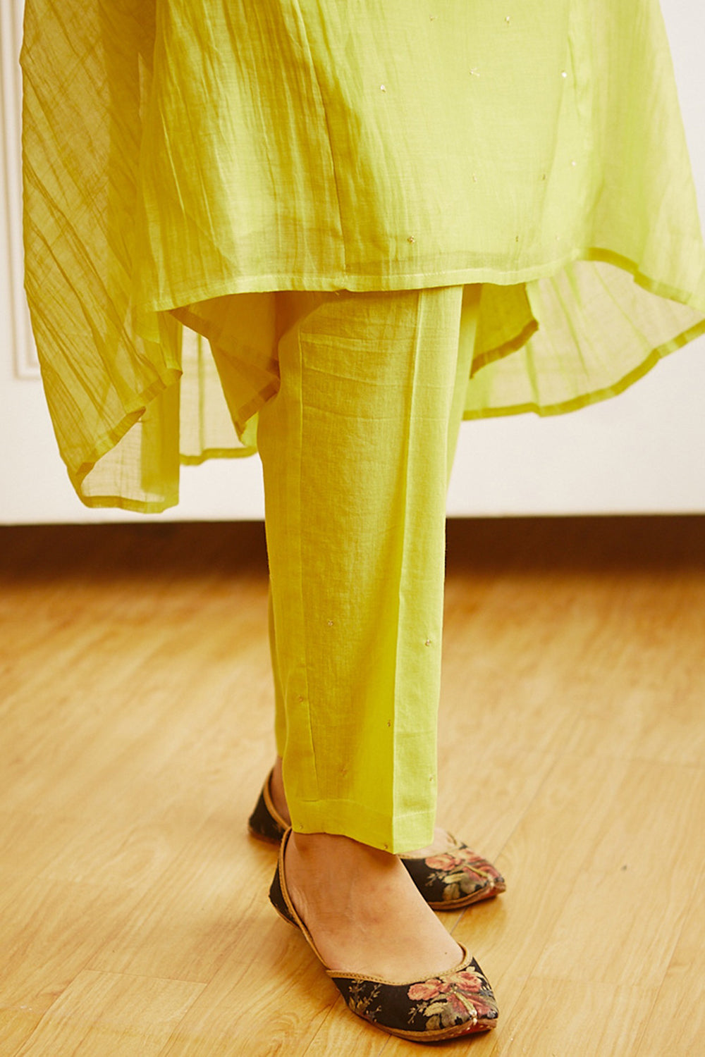 Embroidered Lime Yellow Kurta Set - Auraya Fashion -  - #tag1# - #tag2# - #tag3# - #tag3#