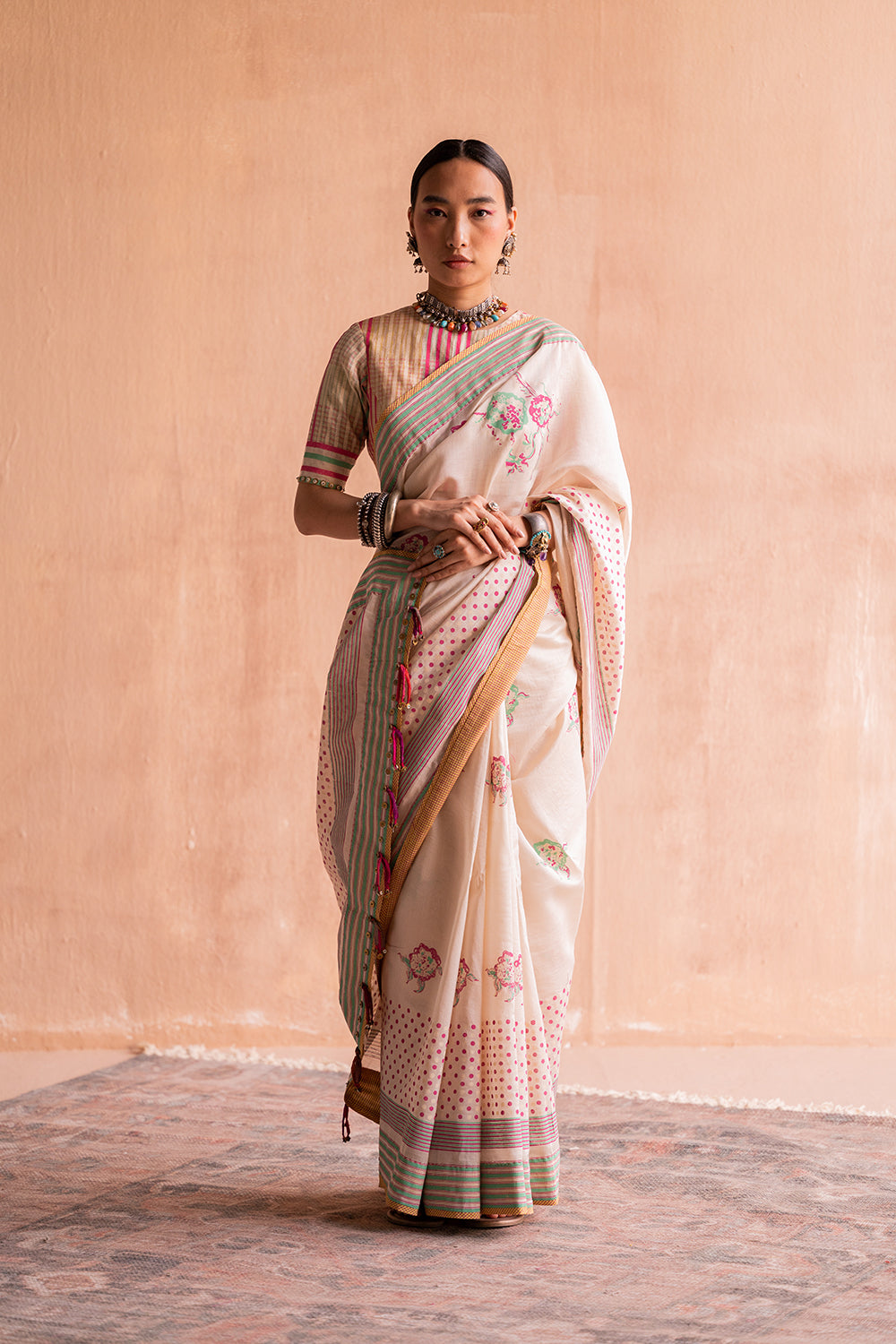 Yamuna Sari