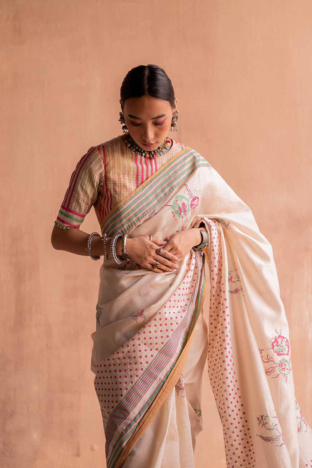 Yamuna Sari