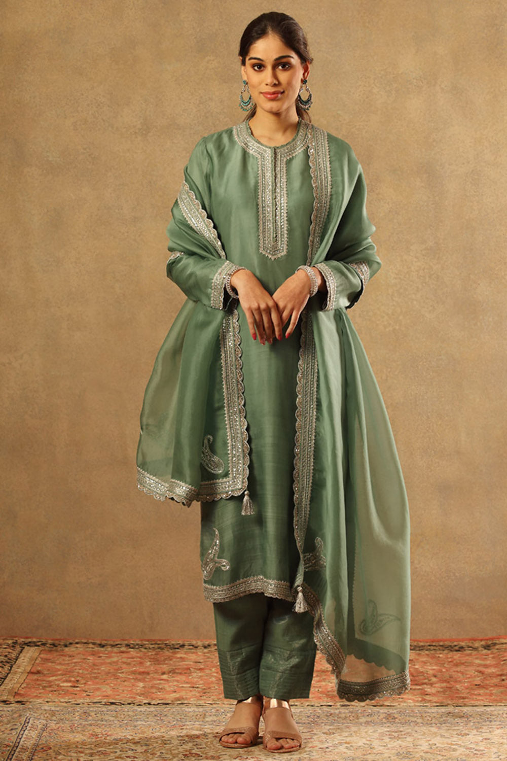 Handwoven Green Katan Silk Kurta Set - Auraya Fashion - Trisvaraa - #tag1# - #tag2# - #tag3# - #tag3#